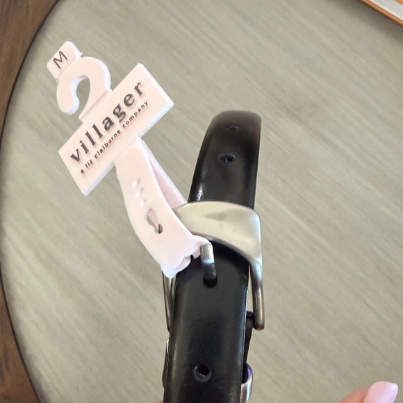 Villager by Liz Claiborne Women’s Belt Black 3/4” wide size M NWT - Picture 2 of 5